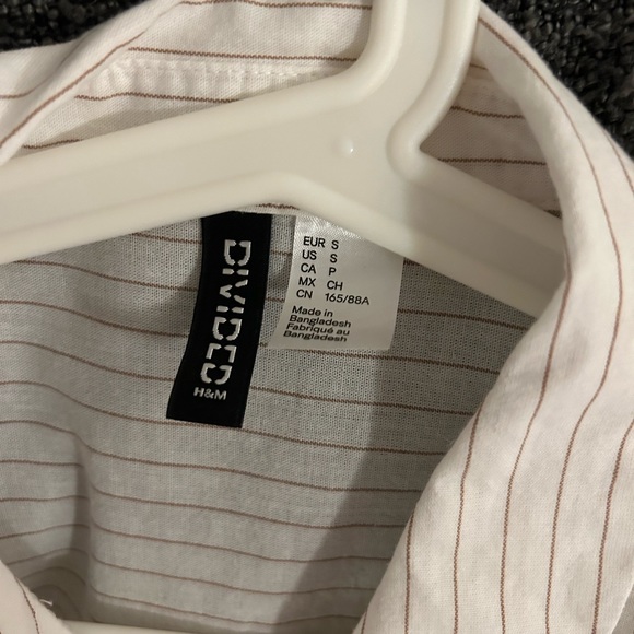 H&M Button Up Striped Blouse in white/red - Picture 4 of 6